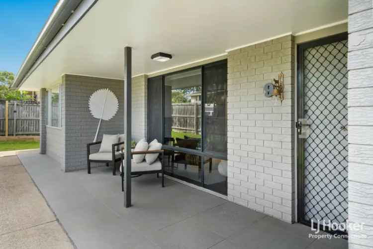 Albany Creek Family Home - Low Maintenance Living