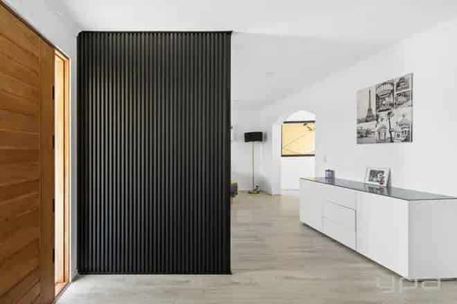 House For Sale , 37, Claremont Crescent, Melbourne, Victoria