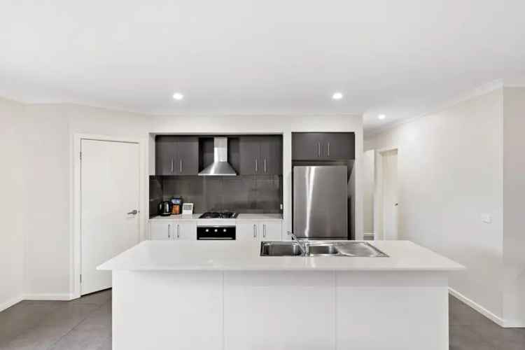 3 Bedroom Home in Plenty Gorge Parklands