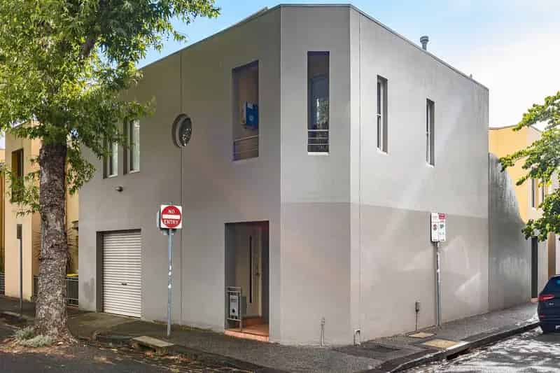 House For Rent , 347, Young Street, Melbourne, Victoria