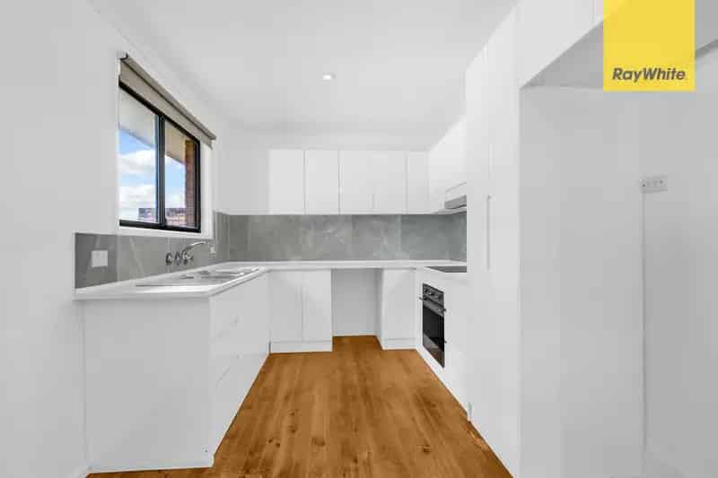 3 Bedroom Family Home - MORE PHOTOS TO COME!