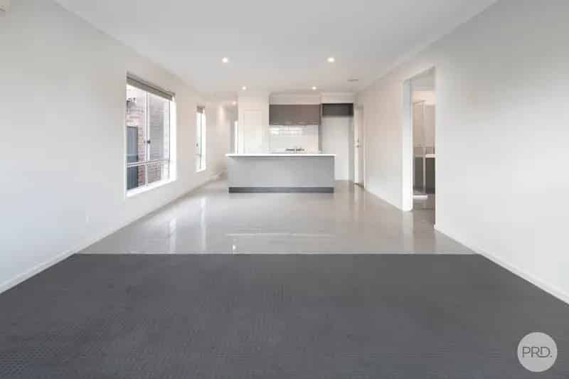 TWO BEDROOM HOME IN CENTRAL LOCATION