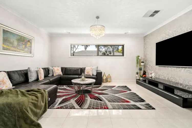 Buy Family Home in Craigieburn with Spacious Living and Modern Comforts