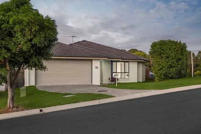 House For Sale , 76, Saint Conel Street, City of Brisbane, Queensland