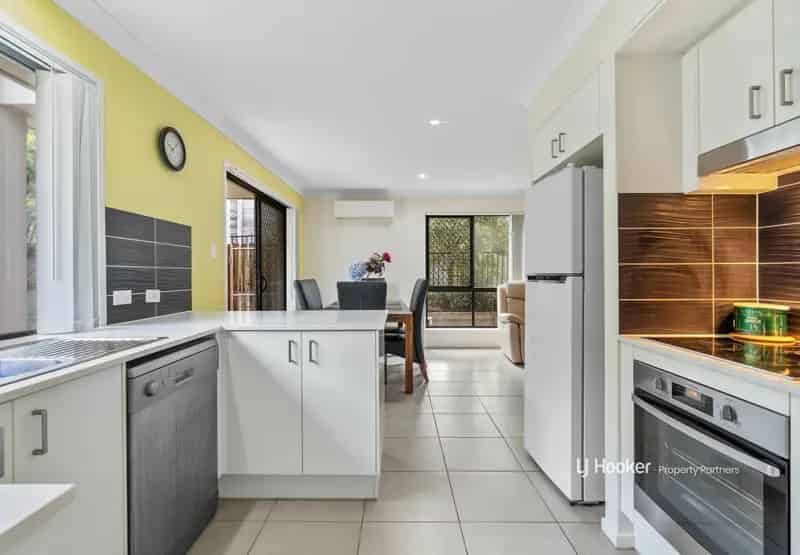 House For Sale , 88, Candytuft Place, City of Brisbane, Queensland