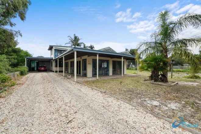 House For Sale in Loch Sport, Victoria