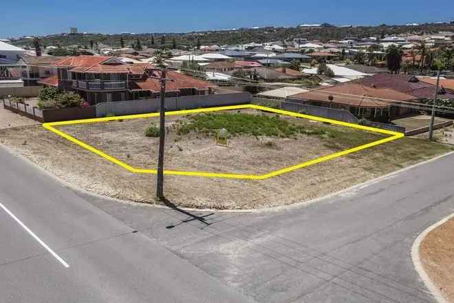 House For Sale in Geraldton, Western Australia