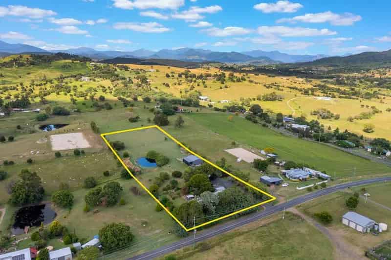 Rural property For Sale , Scenic Rim Regional, Queensland