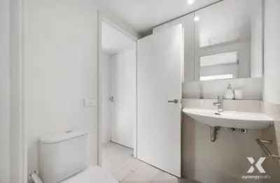 1 room apartment of 227 m² in Melbourne