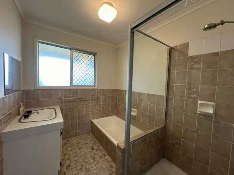 House For Rent in Somerset Regional, Queensland