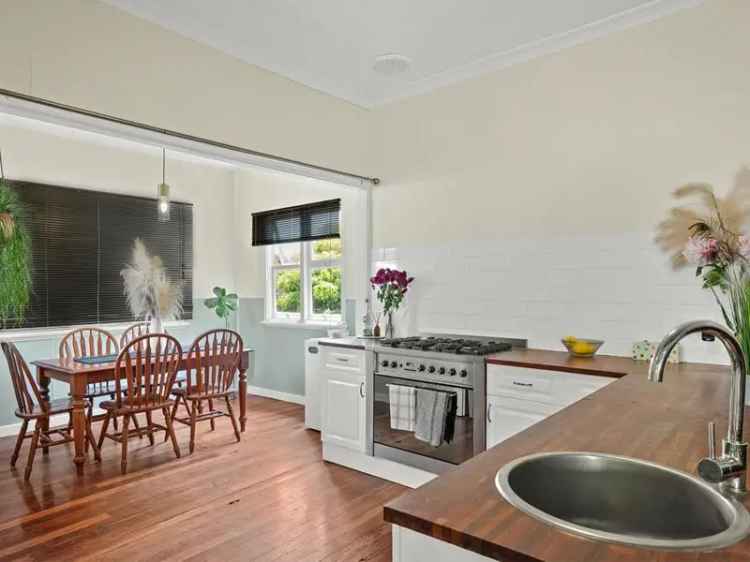 House For Sale in Bunbury, Western Australia