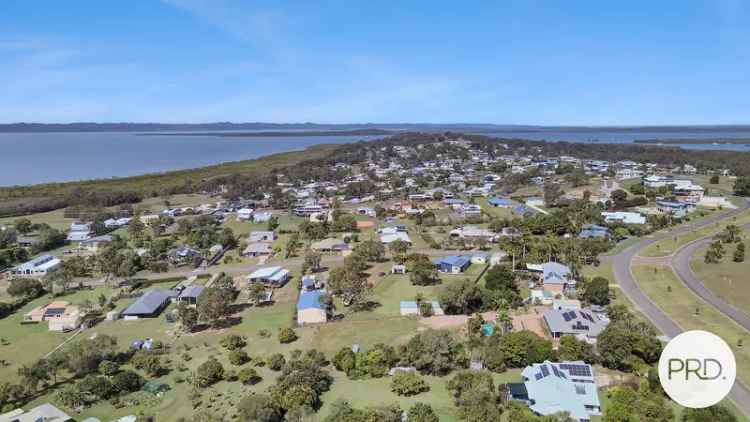 Idyllic Views of Fraser Island