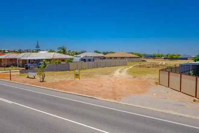 Vacant Block near Waggrakine Primary School Chapman Valley Road