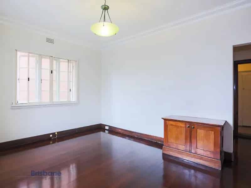 Studio Apartment - Unfurnished