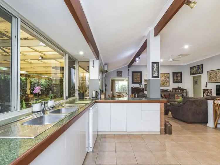 House For Sale in City of Stirling, Western Australia