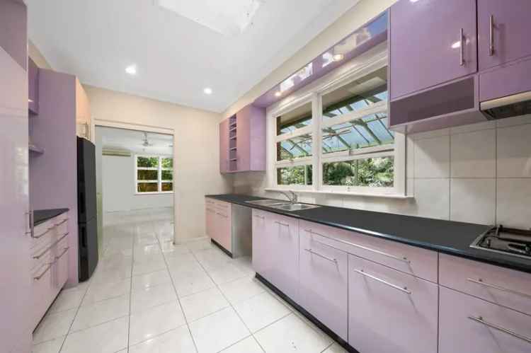 Lease Exceptional Family Home in Beecroft with Modern Comforts