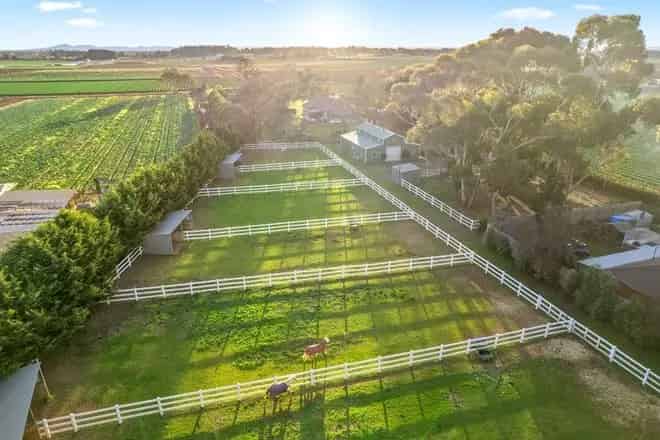 House For Sale , 240, Diggers Road, Melbourne, Victoria