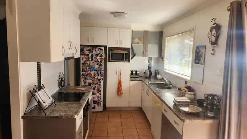 Discover Versatile Living in a Dual Occupancy Gem on a Corner Block!