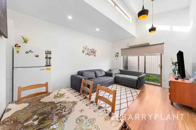 Apartment For Sale in Melbourne, Victoria