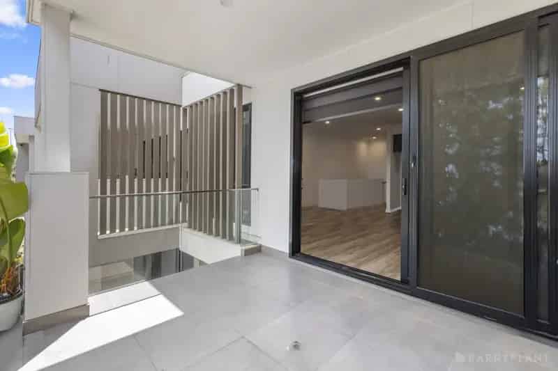 NEW LUXURY TOWNHOUSE IN PARKLIFE DOVETON ESTATE!
