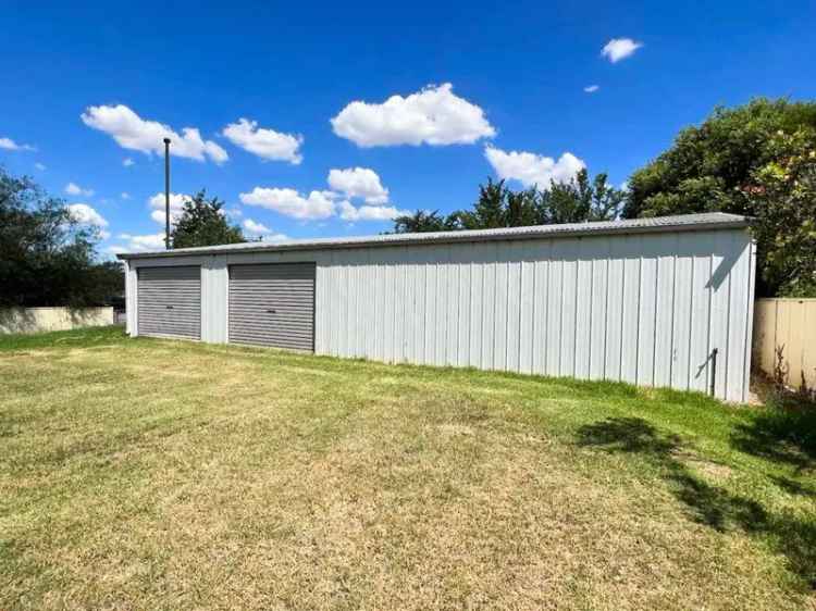 Buy Residential Block in Grenfell with Shed and Ample Space