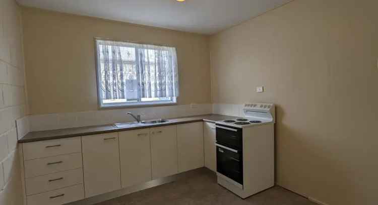 Quiet South Lismore Unit 2 Bed 1 Bath