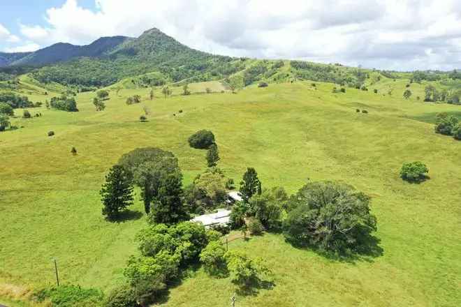 260 Acres MILLPARK Property with Homestead and Extensive Sheds