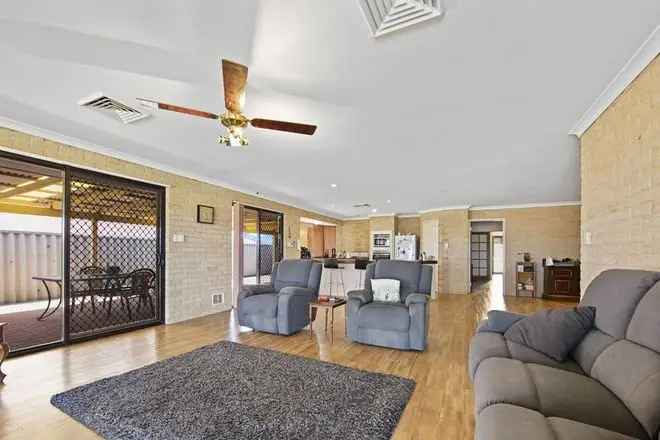 House For Sale in Geraldton, Western Australia