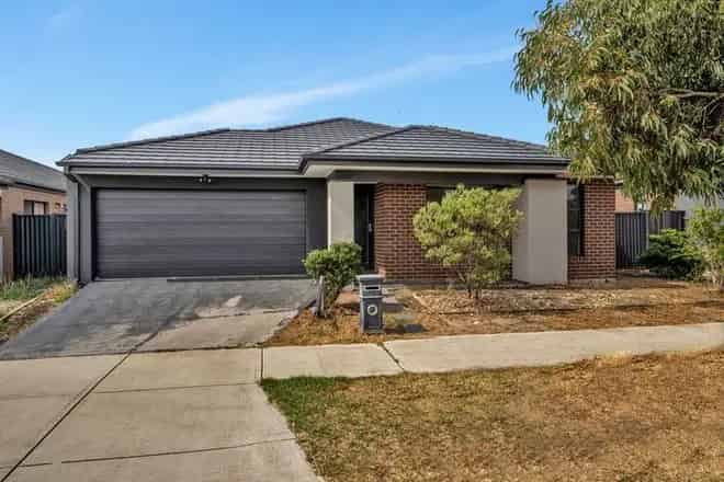 House For Rent , 21, Ceremony Drive, Melbourne, Victoria