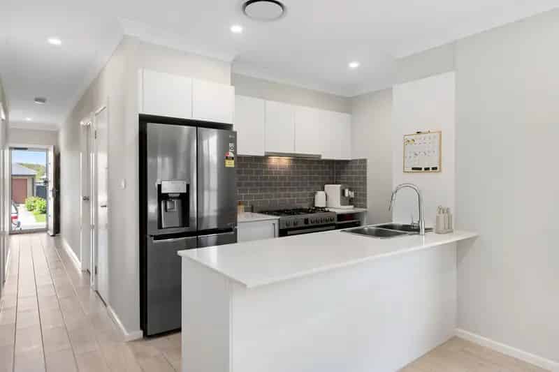 Real Estate For Lease - 18 Oak Flat Avenue - Cobbitty , NSW