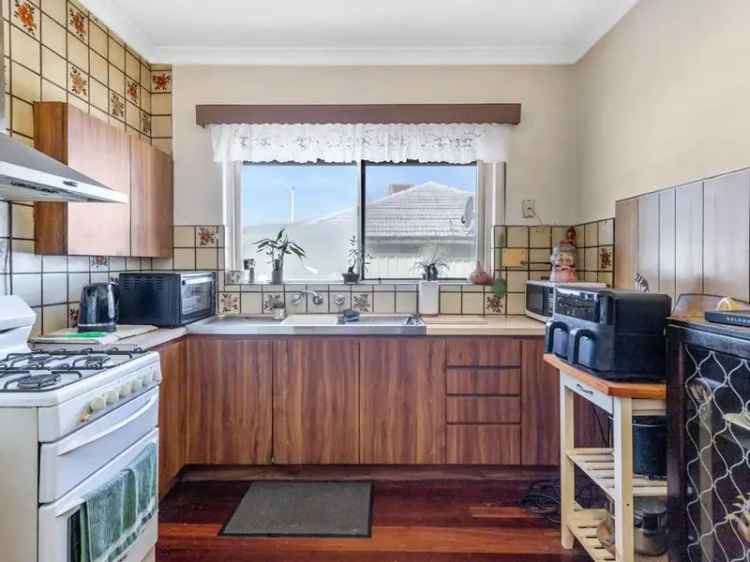 House For Sale in City of Cockburn, Western Australia