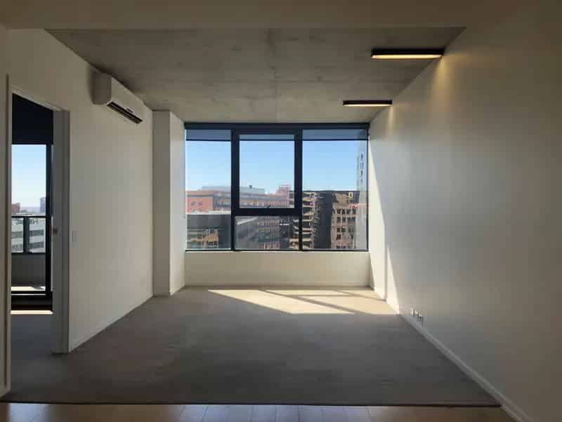 1 room house of 200 m² in Melbourne