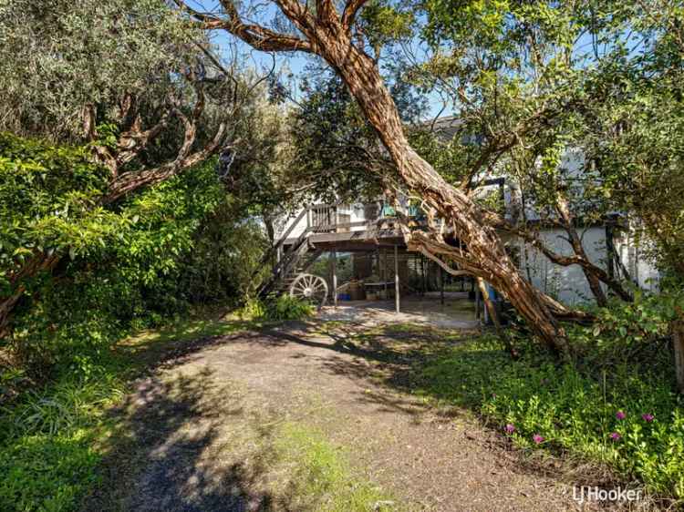 House For Sale in Inverloch, Victoria