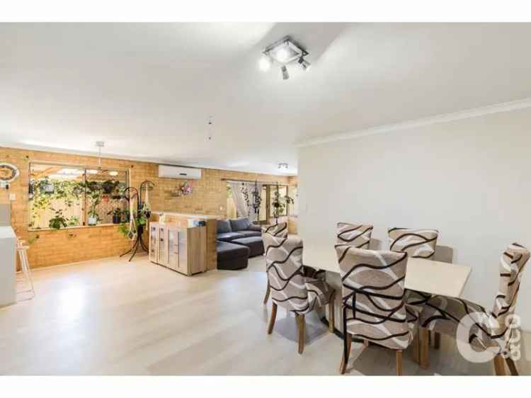 House For Sale in City of Kwinana, Western Australia