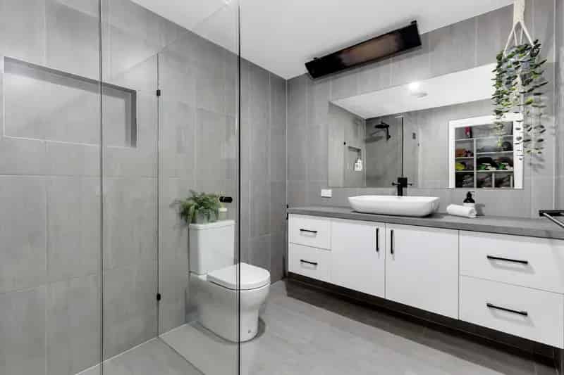 Rent Modern Duplex in Jindabyne with Three Bedrooms and Office Space