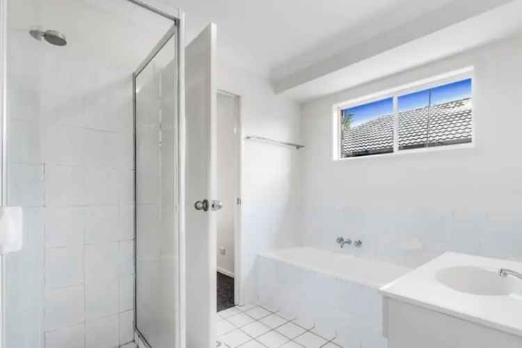 House For Rent , 18, Monterey Circuit, City of Brisbane, Queensland