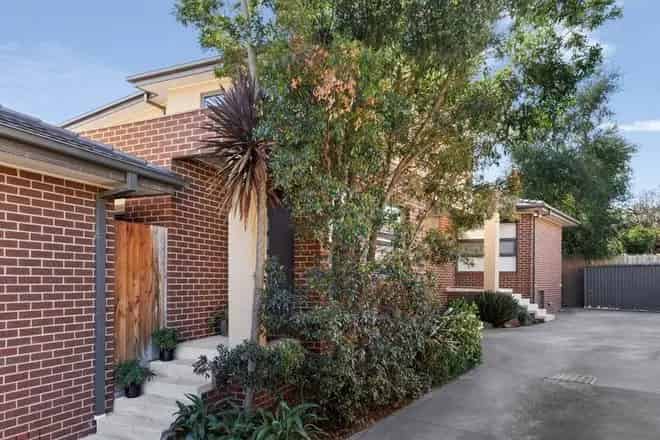House For Sale , 104, Roberts Road, Melbourne, Victoria