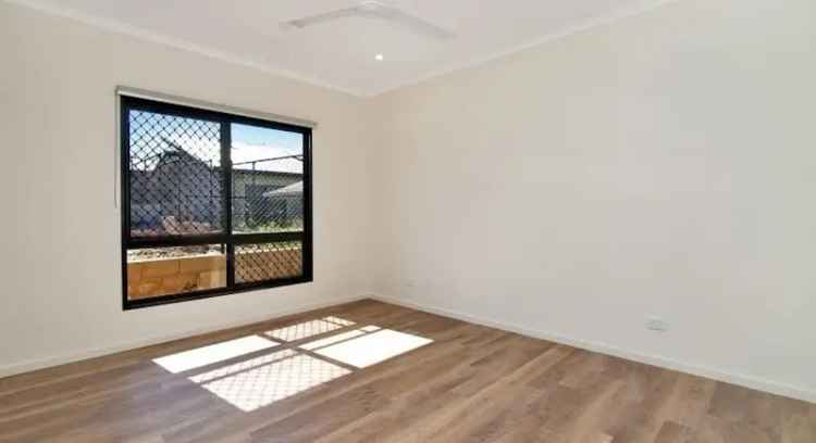 Durack 3 Bed Home Air Con Built-in Robes Ensuite Study Patio Double Carport