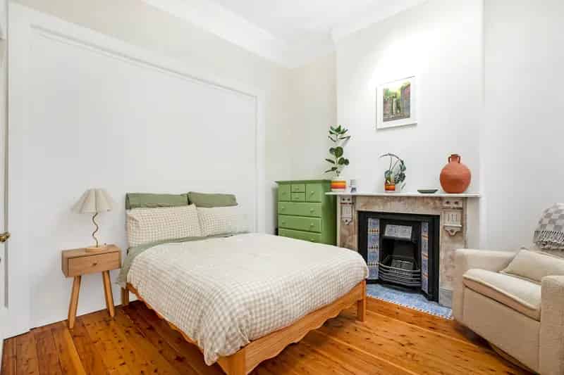 Delightful 4-Bed Family Haven With DA-Approval For Expansion
