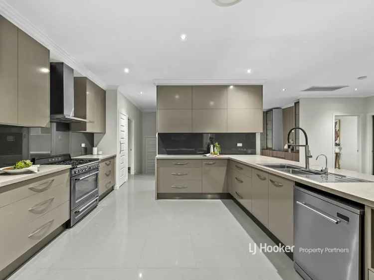 House For Sale in Brisbane City, Queensland