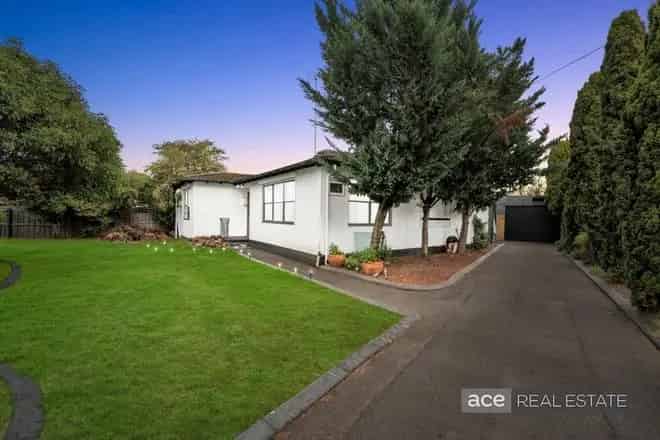House For Sale , 18, Briggs Street, Melbourne, Victoria