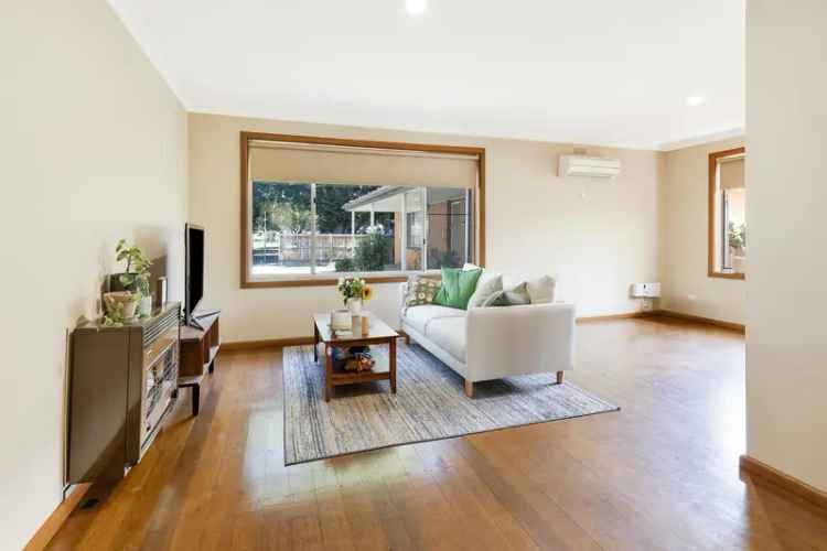 Buy Charming Unit in Bacchus Marsh with Private Courtyard