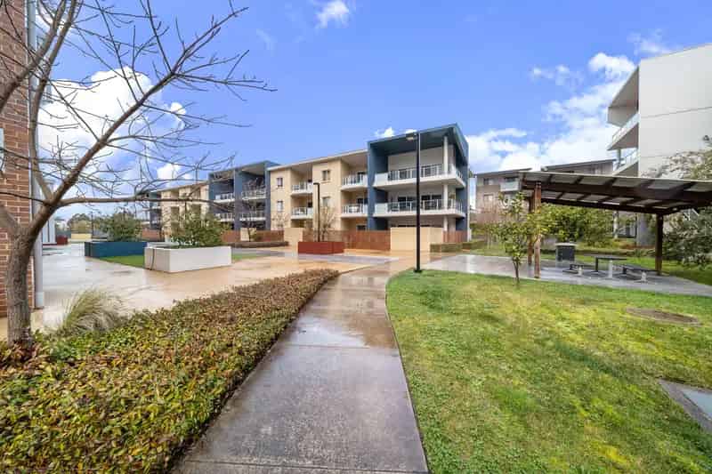 Ground floor Courtyard Apartment in Sought After Bruce