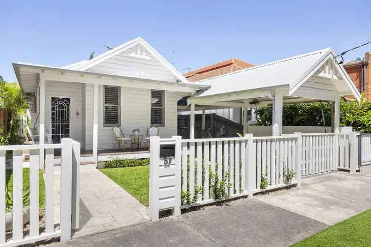 Manly Family Home - 3 Beds, Renovated, Private Patio, DA Approved