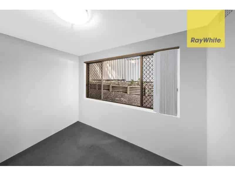 3 Bedroom Unit In A Great Location!