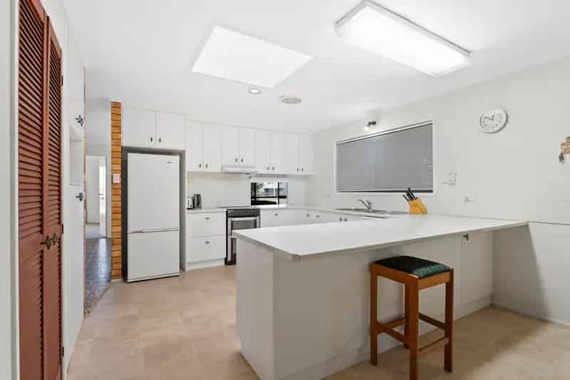 220 Tooley Street, Maryborough QLD 4650 - House For Lease