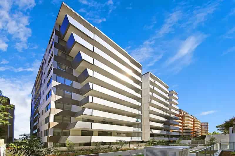 Real Estate For Lease - 1/14 Pound Road - Hornsby , NSW