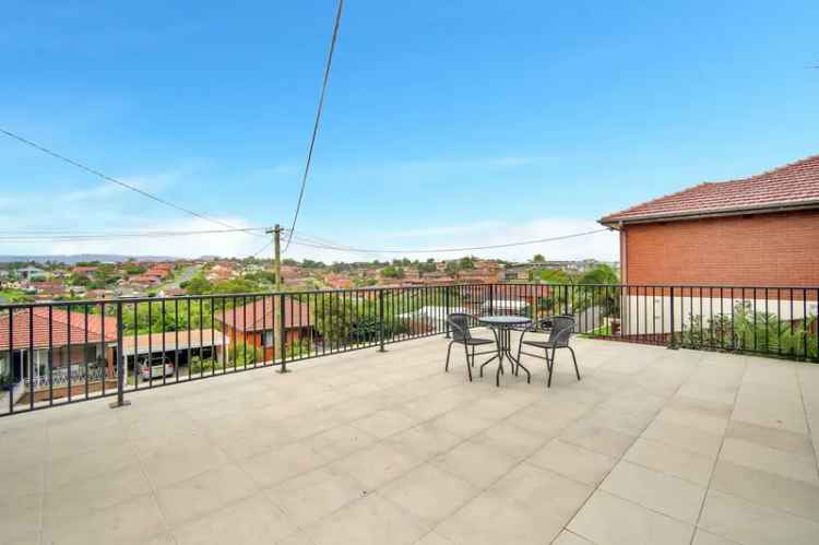 Family Home For Lease Warrawong NSW