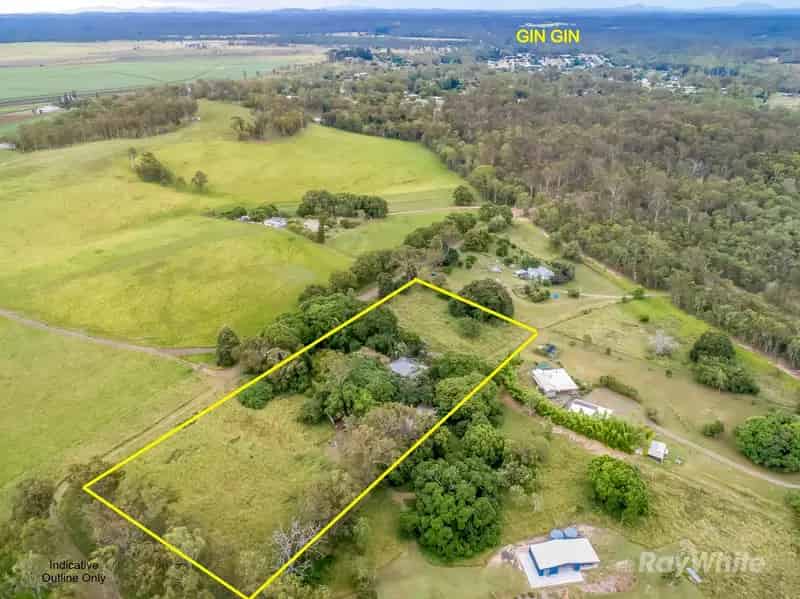 "Charming Queenslander on 4 Acres - The Country Lifestyle You've Been Dreaming Of"