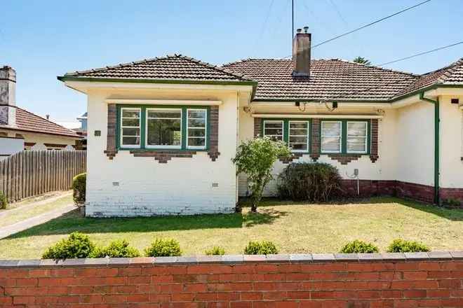 2 Bedroom Home Near Union Rd Flemington Racecourse